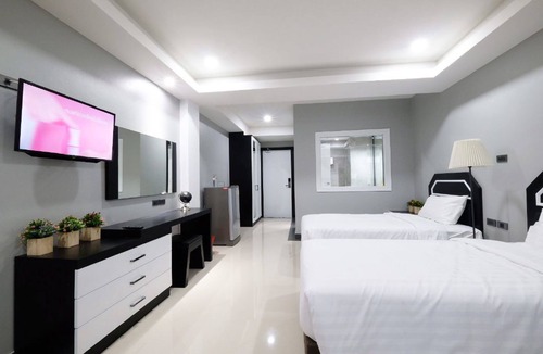 South Pattaya Hotel | The Tung