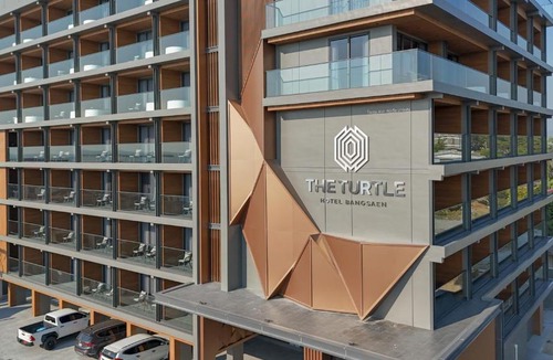Saen Suk Hotel | The Turtle Hotel Bangsaen