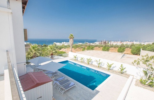 Ayia Napa Villa | The Ultimate 5 Star Holiday Villa in Ayia Napa with Private Pool and Close to the Beach