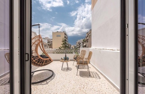 Kaisariani Apartment | The Urban Loft 2 - Athens Unique Oasis
