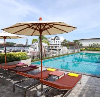 Pattaya Bay Hotel | The Whisper Hotel