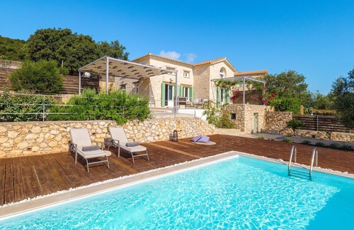 Skinaria Villa | The Yiameli Collection - Yasmi