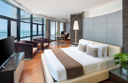 North Pattaya Resort | The Zign Hotel