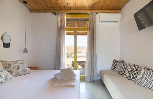Kithnos Apartment | Themonies Suites and Apartments