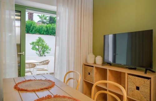 Ouranoupoli House | theopisti home