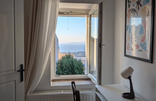 Kea House | Theros Country House with Sea View, Wi-Fi, and Air Conditioning