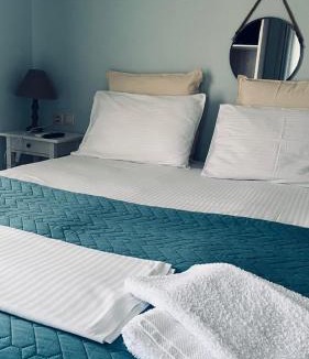Nidri Apartment | Theros Room