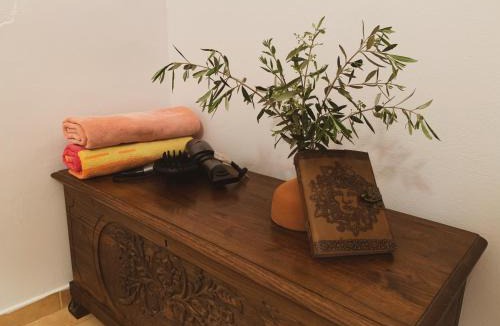 Akrotiri House | TheVVstory , Lovely Home Stay - Close to town and Nature