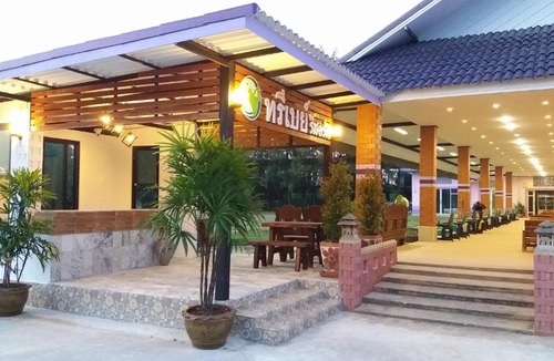 Prachuap Khiri Khan Resort | Three Bays Resort