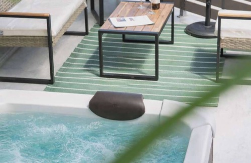 Monopari Apartment | Thyme Aroma - Quiet Nature Patio