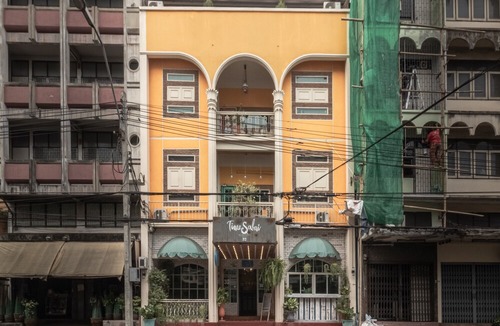 Pom Prap Hotel | Time Sabai 32