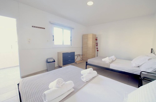Perivolos Hotel | Tinamar Selection