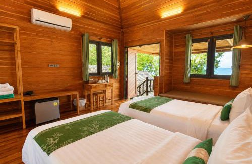 Nuea Khlong Resort | Ting Rai Bay Resort