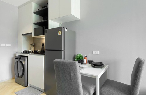Cherngtalay Apartment | Title Legendary garden view C407