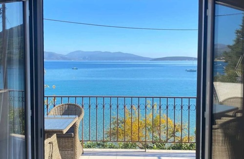 Tolo House | Tolo Beach House Above the Sea w Breathtaking View