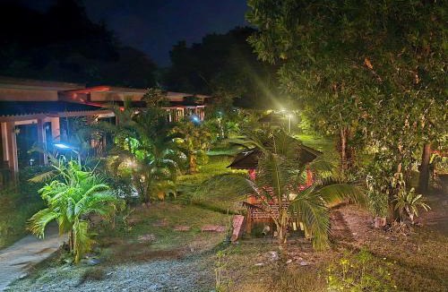 Ko Lanta Resort | Toongyoong Longbeach Resort SHA Plus