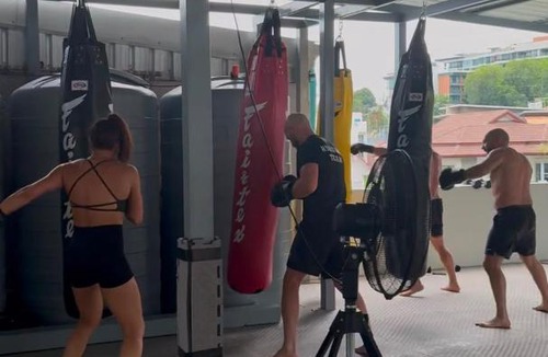 Patong Hostel | Top Residence Patong