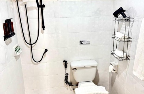 Patong Hostel | Top Residence Patong