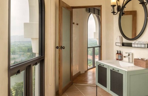 Pong Ta Long Hotel | Toscana Piazza - Adults Only