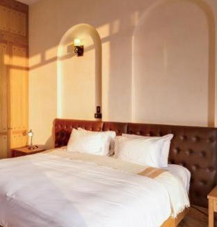 Pong Ta Long Hotel | Toscana Town Square Suites