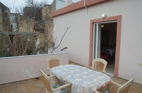 Tourloti Apartment | Tourloti Village House
