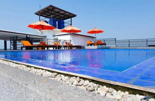 Nong Prue Hotel | Townhouse Hillview Suites Pattaya Formerly Chatkaew Suites