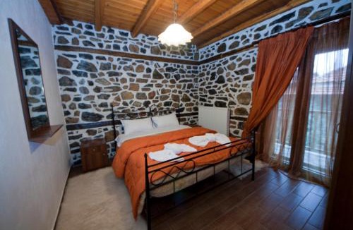 Aghios Athanasios House | Traditional Guesthouse Siantsis