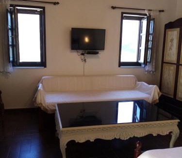 Neo Itilo Apartment | Traditional Apartments Plagiaki