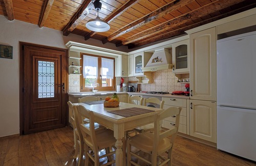 Katerini Villa | Traditional Villa Peponi