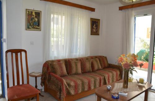 Marmari House | Traditional summer house in Marmari