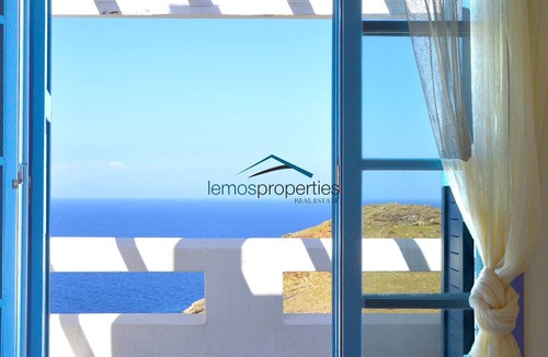 Kea Villa | Traditional villa with a sea view and a swimming pool, ideal for large families