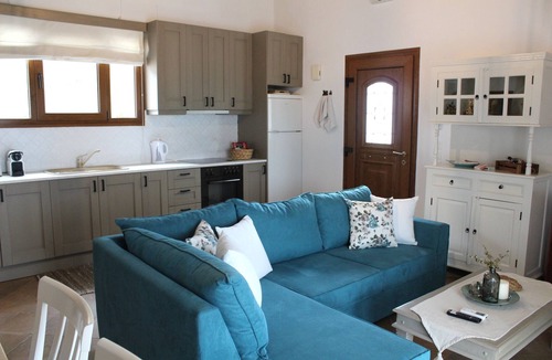 Skopelos Villa | Tranquility in the middle of Skopelos island