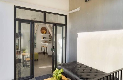 Siem Reap Villa | Tree-Shaded Bungalows Near Town with Kitchens & Scenic River Walks