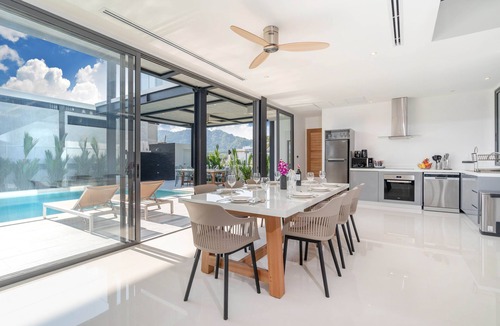 Ban Saiyuan Villa | Trendy Modern Pool Villa Sunset Garden 4
