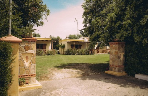 Ilida Apartment | Trikalioti's Lush Estate Apt Afrodity