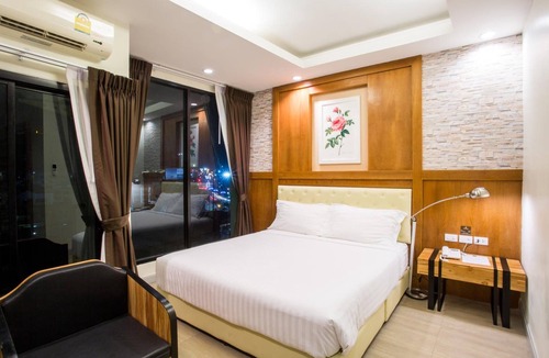 Si Racha Hotel | Triple B Boutique Residence