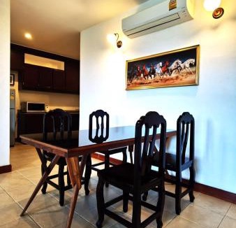 Khanong Phra Apartment | Trivista Khaoyai