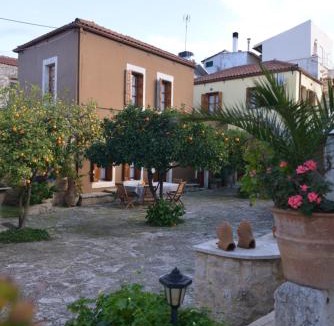 Archanes Apartment | Troullos Traditional Homes