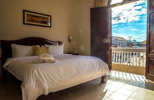 Granada Other | Truly Neoclassical Mansion with perfect Location