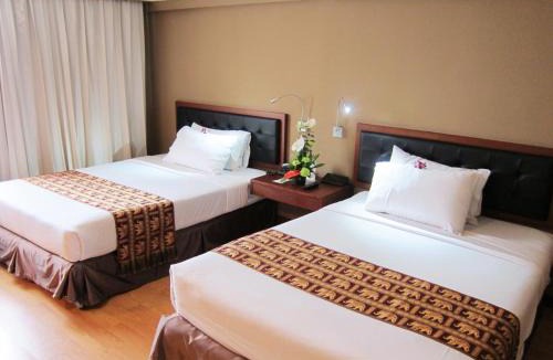 Rong Muang Hotel | Twin Towers Hotel