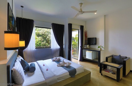 Siem Reap House | Two-bedroom Deluxe 6-8guests