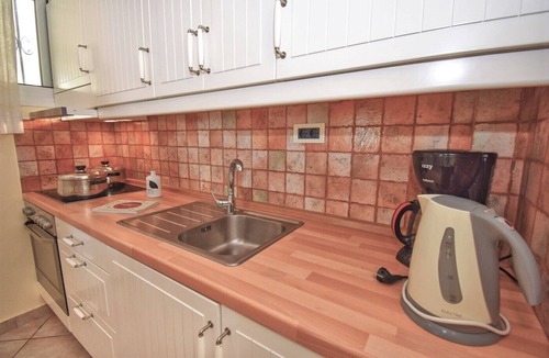 Parelia Apartment | Tyche Two Bedroom Apartment