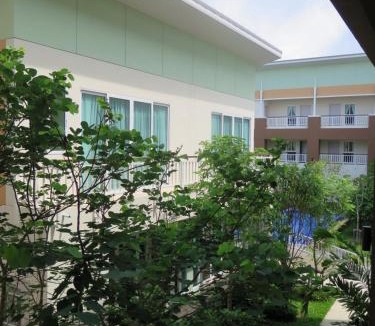 Saphan Sung Hotel | U Tiny Boutique Hotel Suvarnabhumi Bangkok - SHA Plus