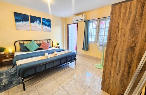 Talat Yai Hostel | Ubuntu Live Boutique Hostel & Rooms