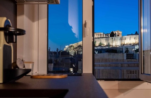 Makrigianni Condo | Unique 2BR Penthouse with Stunning Acropolis View