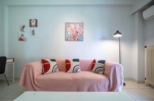 Chalandri Apartment | Urban Nest In Chalandri by MΡS