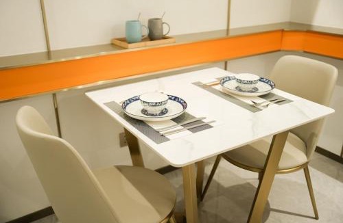 Ruessei Kaev Apartment | Urban Sanctuary Riva Phnom Penh