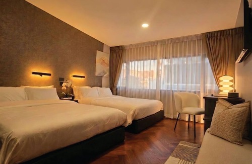 Thanon Phetchaburi Hotel | URBAN VIBE BANGKOK