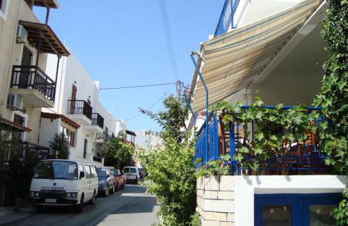 Old Town Naxos Hotel | Vakhos