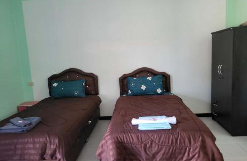 So Phisai House | Vanessa Guesthouse